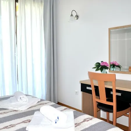 Crepsa Apartman *