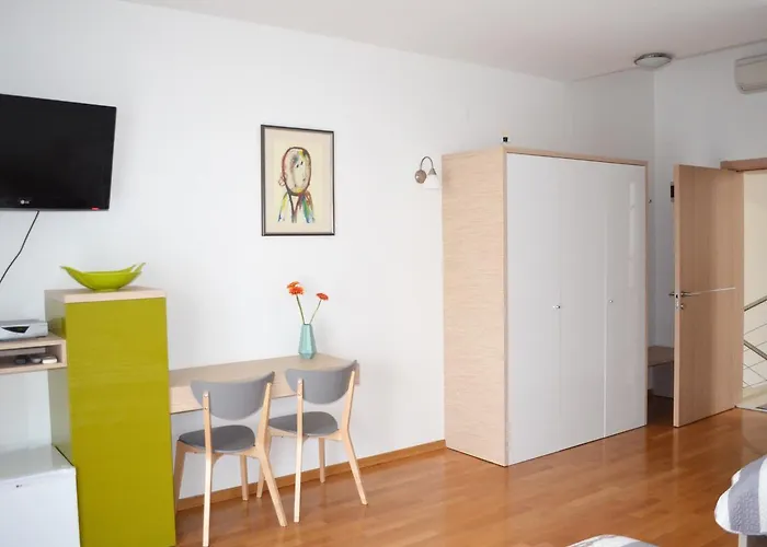 Apartment Crepsa Cres