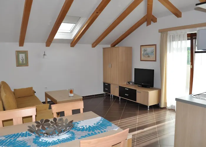 Crepsa Apartman *